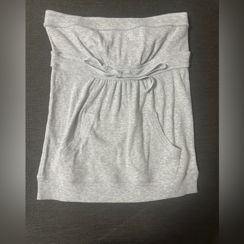 Heather grey Victorias Secret tube top with built in shelf bra. Size XS